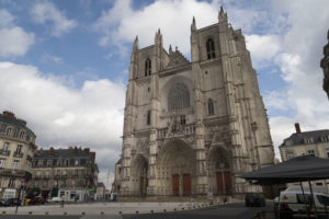 Cathédrale de Nantes, 2 mois après l&#039;incendie